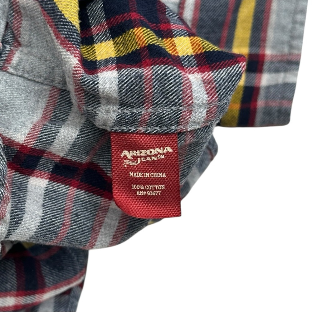 Arizona Jean Co Plaid Button Up - Mens Size Medium - Picture 6 of 9